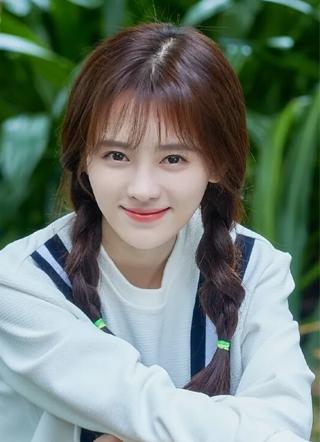 精选小说重生异世界：紧抱百年老怪大腿火爆小说